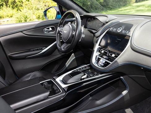 Used 2021 Aston Martin DBX AWD/4WD image 66