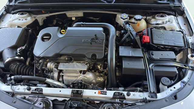 Used 2025 Chevrolet Malibu LT FWD image 31