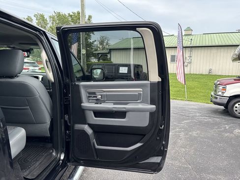 Used 2017 RAM 1500 Big Horn image 24