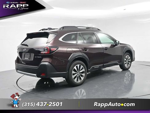 Used 2025 Subaru Outback Limited AWD/4WD image 22