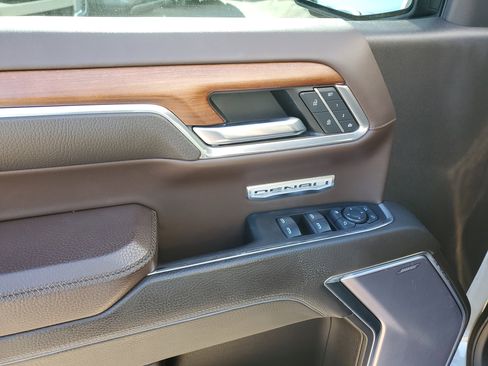 Used 2023 GMC Sierra 1500 Denali w/ Technology Package image 24