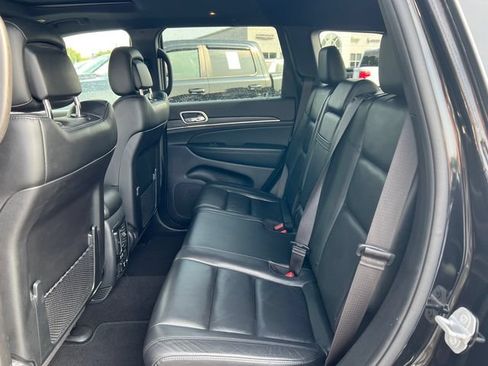 Used 2020 Jeep Grand Cherokee Limited AWD/4WD image 5