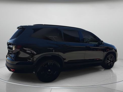 Used 2021 Honda Pilot Black Edition image 29