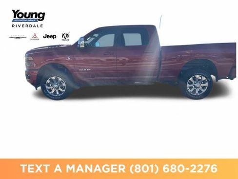 New 2026 RAM 2500 Laramie AWD/4WD image 7