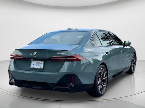 New 2027 BMW 530i xDrive w/ M Sport Package AWD/4WD image 5