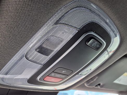 Used 2024 Hyundai Elantra SEL FWD image 26