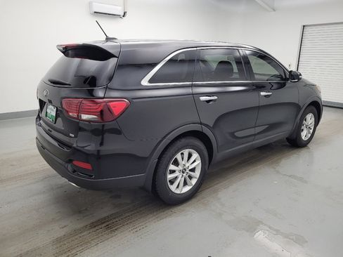 Used 2019 Kia Sorento FWD image 10