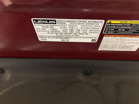 Used 2017 Lexus RX 450h AWD image 33