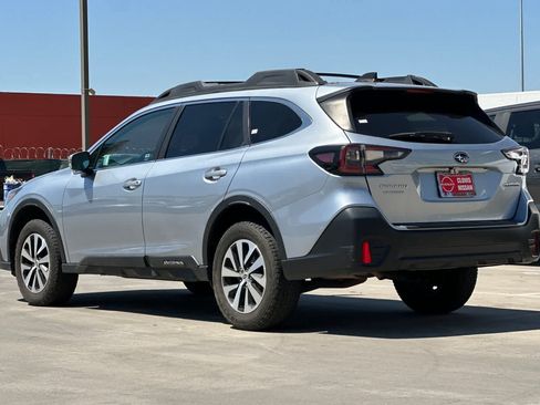Used 2020 Subaru Outback Premium w/ Popular Package #1 AWD/4WD image 7