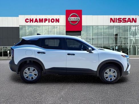 New 2026 Nissan Kicks S image 8