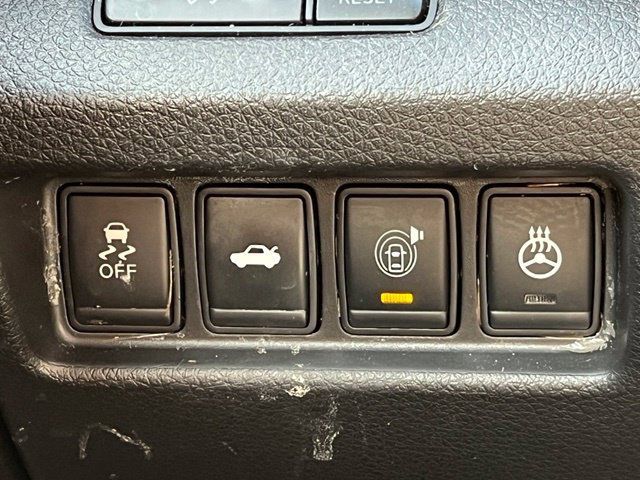Used 2013 Nissan Altima 2.5 SL w/ Technology Pkg FWD image 34