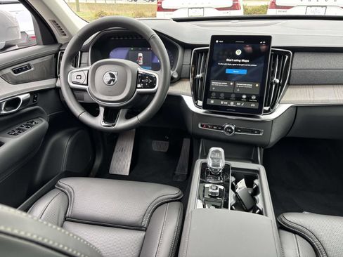 Used 2026 Volvo XC90 B6 Ultra w/ Protection Package AWD/4WD image 30