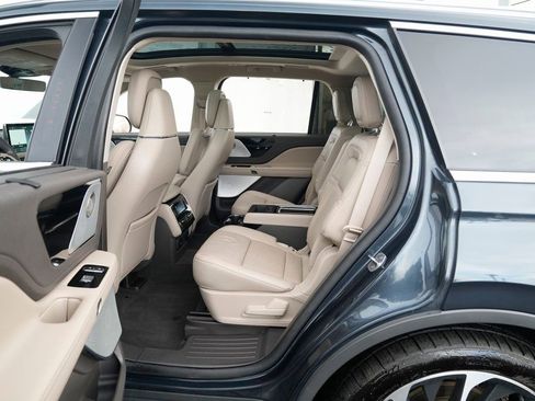 Used 2023 Lincoln Aviator Reserve w/ Equipment Group 201A image 28