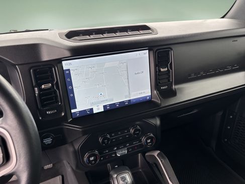 Used 2021 Ford Bronco First Edition AWD/4WD image 15
