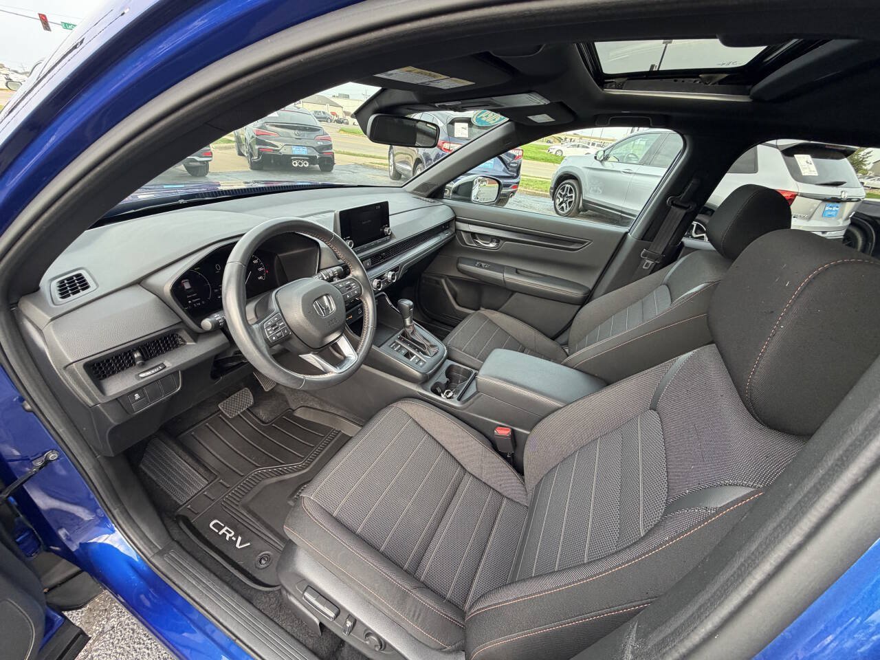 Used 2024 Honda CR-V Sport image 11