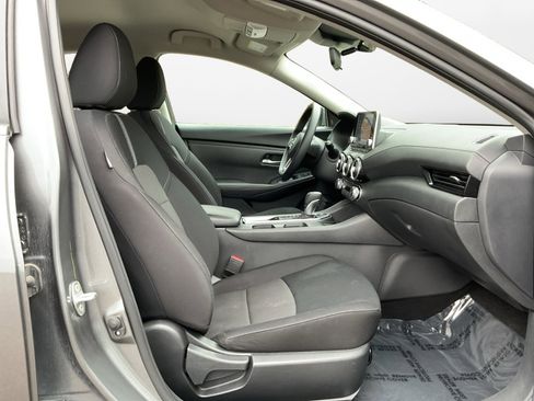 Used 2024 Nissan Sentra SV image 15