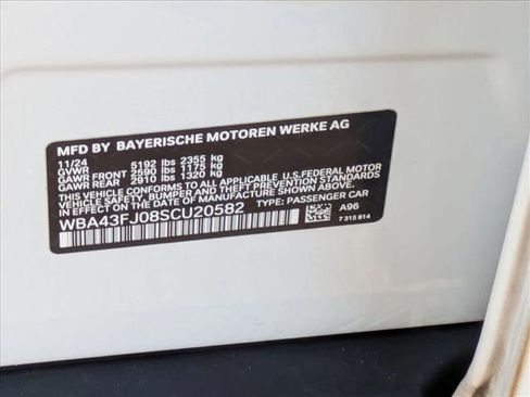 Certified 2025 BMW 530i image 26