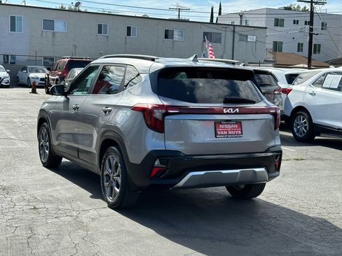 Used 2024 Kia Seltos S FWD image 4