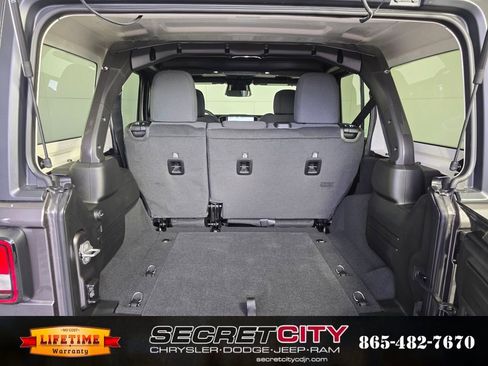 New 2026 Jeep Wrangler Unlimited Sport image 31