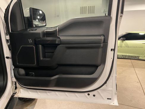 Used 2019 Ford F150 Raptor w/ Equipment Group 802A Luxury AWD/4WD image 42