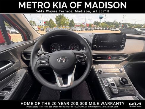 Used 2021 Hyundai Santa Fe SEL FWD image 17