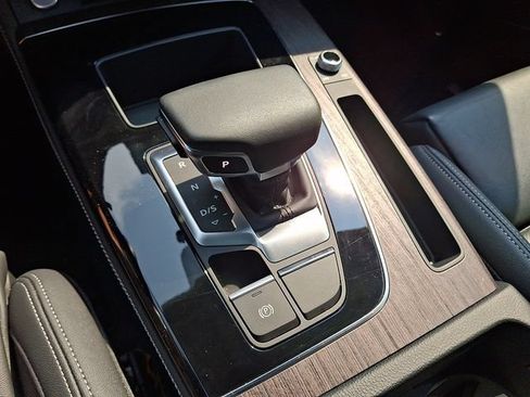 Certified 2024 Audi Q5 e Prestige AWD/4WD image 15