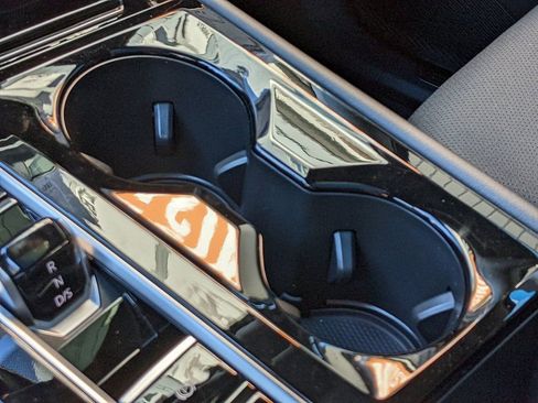 New 2026 Volkswagen Atlas SE image 20