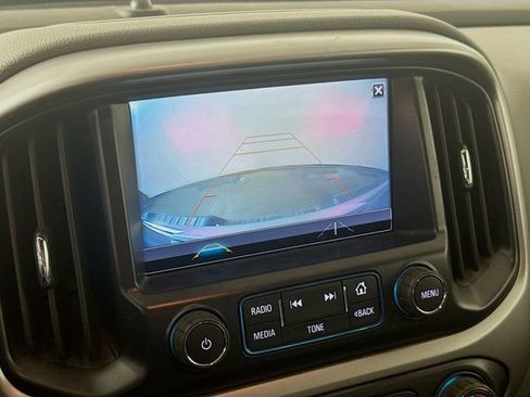 Used 2018 Chevrolet Colorado LT w/ LT Convenience Package AWD/4WD image 15