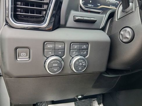 Used 2024 GMC Sierra 1500 Denali image 27