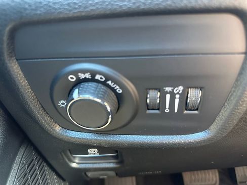 New 2025 Jeep Grand Cherokee image 18