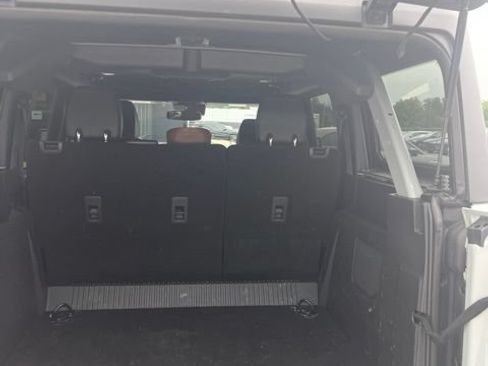 Used 2024 Ford Bronco Outer Banks AWD/4WD image 15