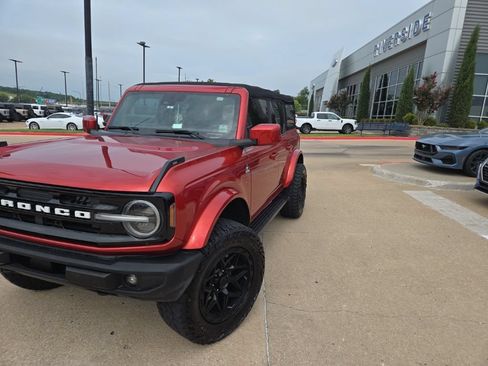 Used 2022 Ford Bronco Outer Banks AWD/4WD image 7