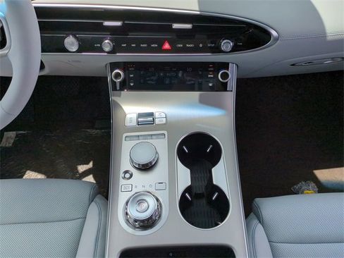 Certified 2026 Genesis GV70 2.5T Advanced image 17