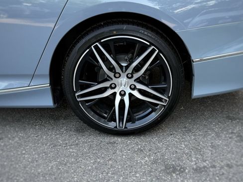Used 2022 Honda Accord Touring image 14