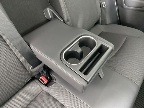 Used 2024 Toyota bZ4X XLE image 42