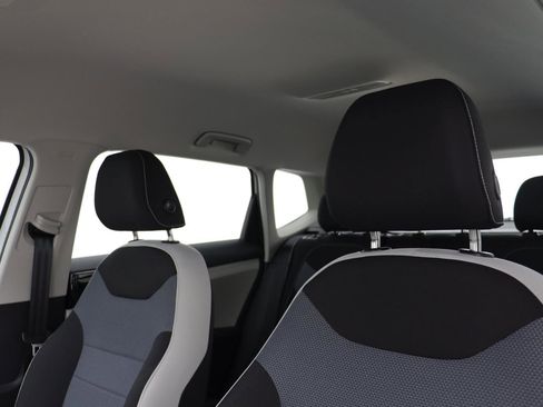 New 2026 Volkswagen Taos S image 11