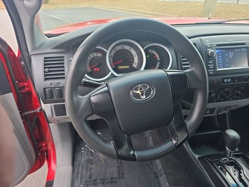 Used 2013 Toyota Tacoma 2WD Access Cab image 14
