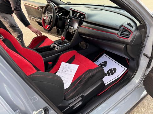Used 2020 Honda Civic Type R image 28