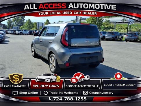 Used 2015 Kia Soul FWD image 4