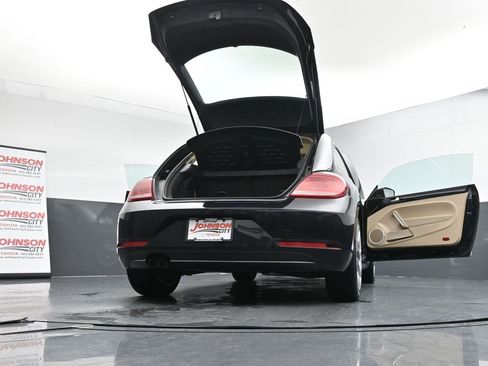 Used 2017 Volkswagen Beetle 1.8T SEL image 46