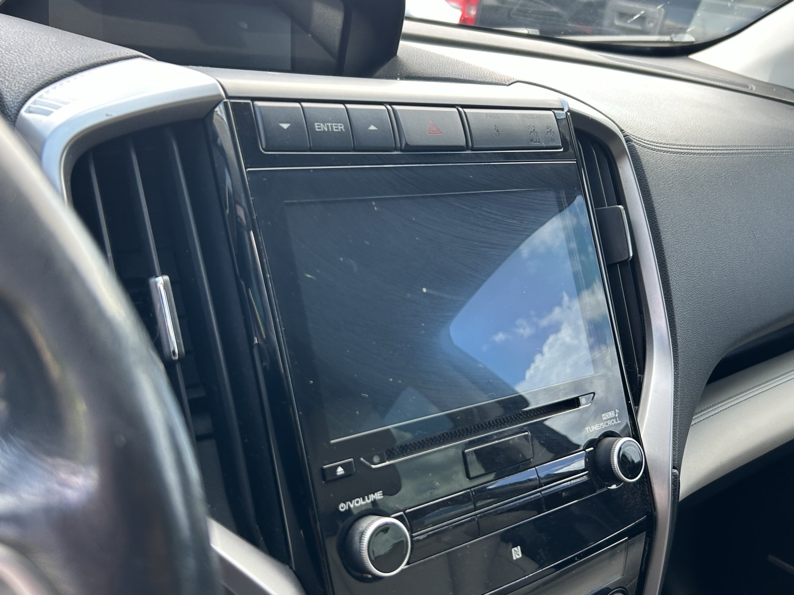 Used 2019 Subaru Ascent Limited AWD/4WD image 17
