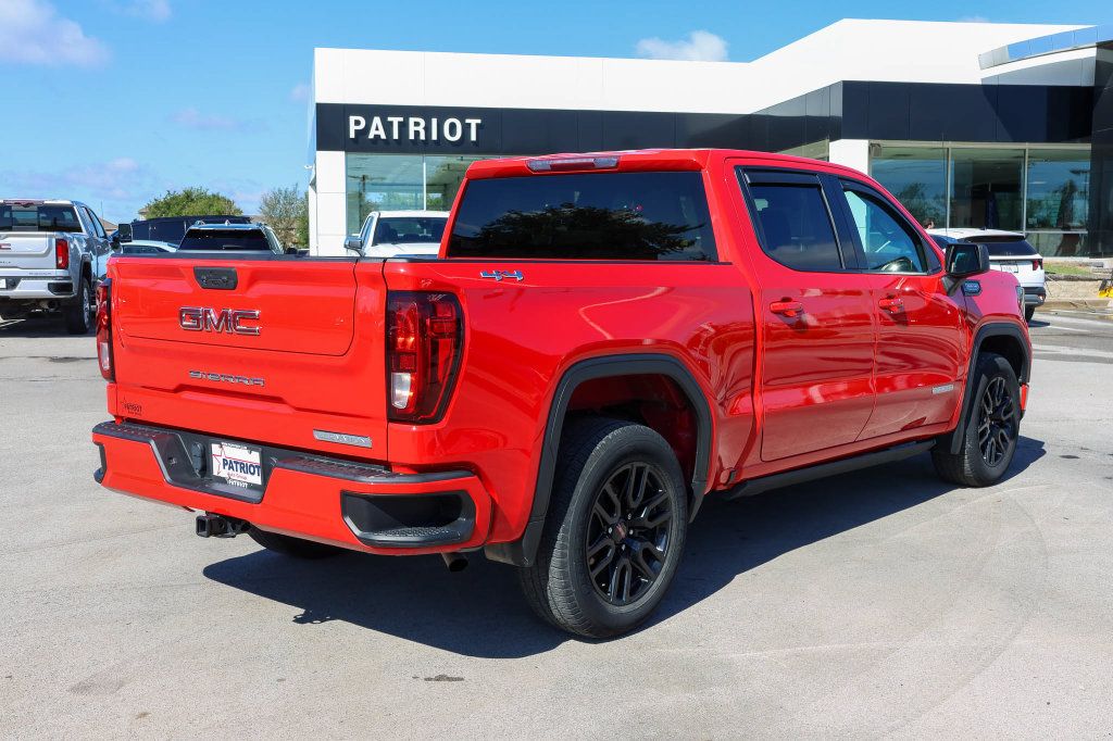 Used 2022 GMC Sierra 1500 Elevation AWD/4WD image 3
