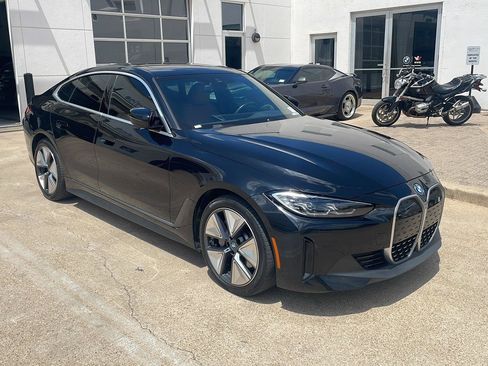 Used 2024 BMW i4 eDrive35 w/ Convenience Package RWD image 2