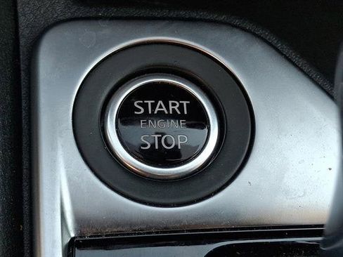 Certified 2024 Nissan Sentra SR FWD image 24