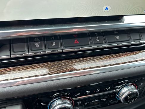 New 2026 GMC Sierra 3500 SLE w/ SLE Convenience Package image 22