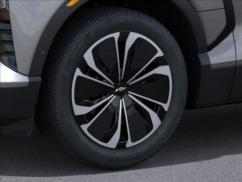 New 2026 Chevrolet Blazer EV LT image 9