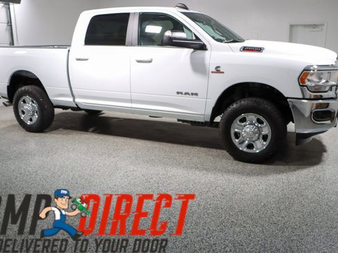 Used 2022 RAM 2500 Big Horn w/ Cold Weather Group AWD/4WD image 6