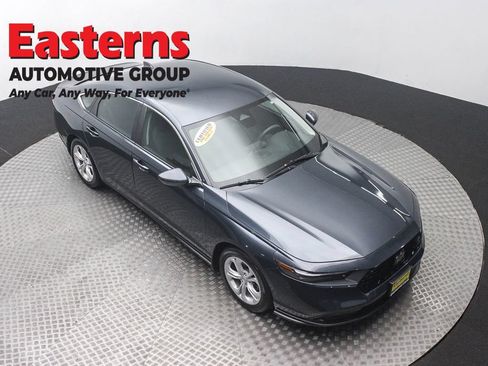 Used 2024 Honda Accord LX image 3