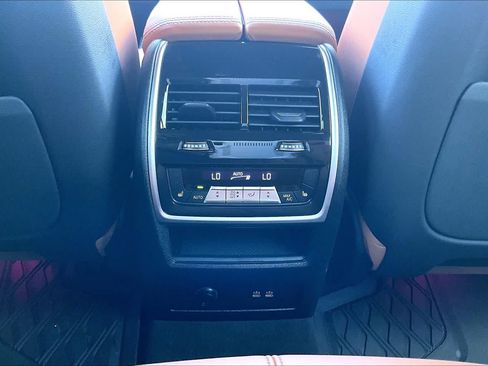 Used 2026 BMW X5 sDrive40i w/ M Sport Package RWD image 33
