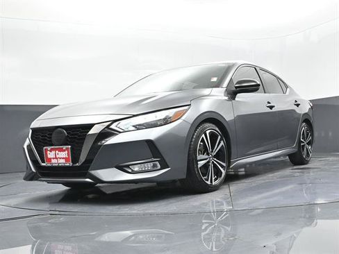 Used 2022 Nissan Sentra SR w/ Electronics Package FWD image 32